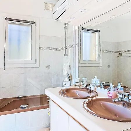 בית נופש D'olive By Interhome *