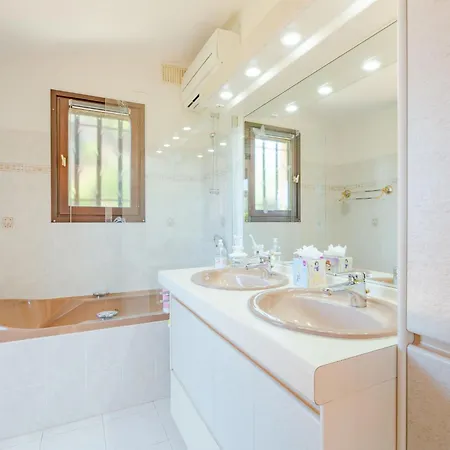 D'olive By Interhome Holiday home Grimaud