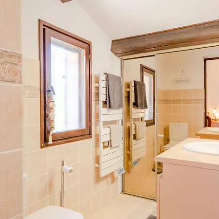 D'olive By Interhome